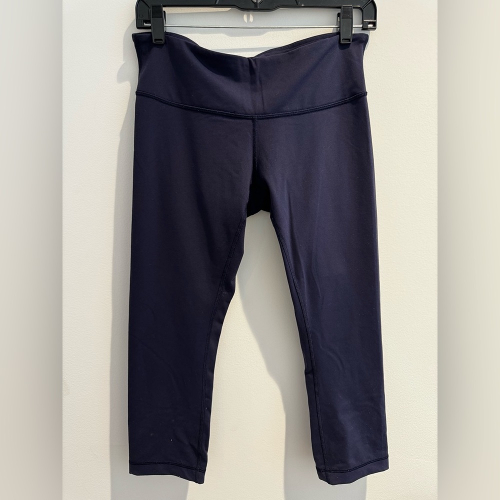 Navy Lululemon Leggings 21”